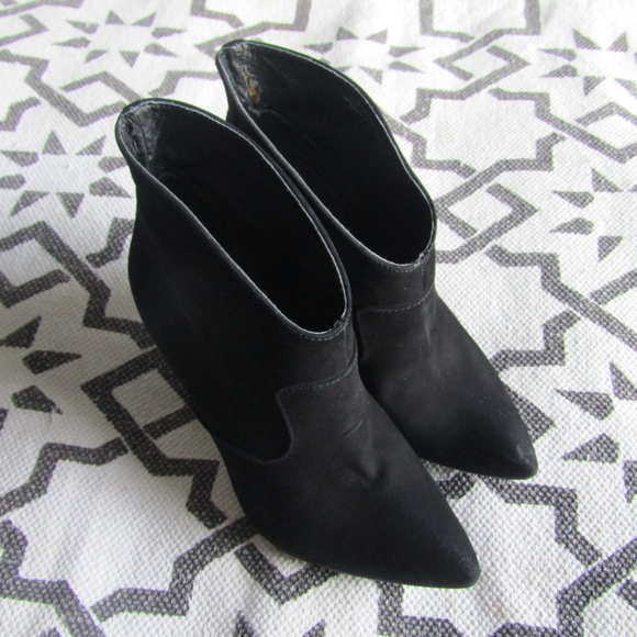 Steven By Steve Madden Shoes - Steven by Steve Madden Black Suede Booties